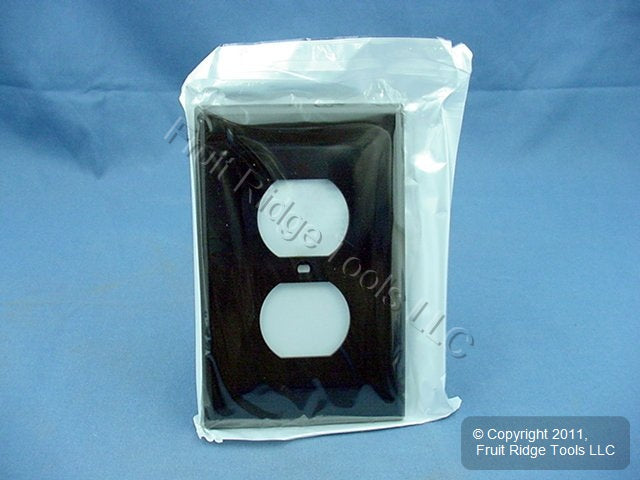 Leviton Brown 1G Unbreakable Midway Receptacle Wall Plate Outlet Nylon Cover PJ8