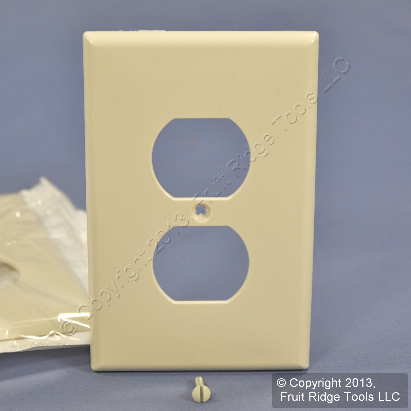 Leviton PJ8-T Light Almond 1-Gang Duplex Unbreakable Midway Wallplate Cover 3pcs