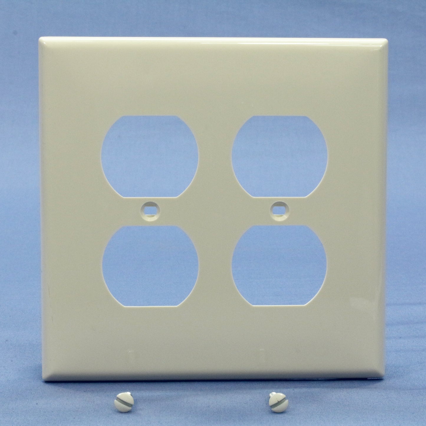 Leviton PJ82-T Light Almond 2-Gang Duplex Outlet Unbreakable Midway Wallplate