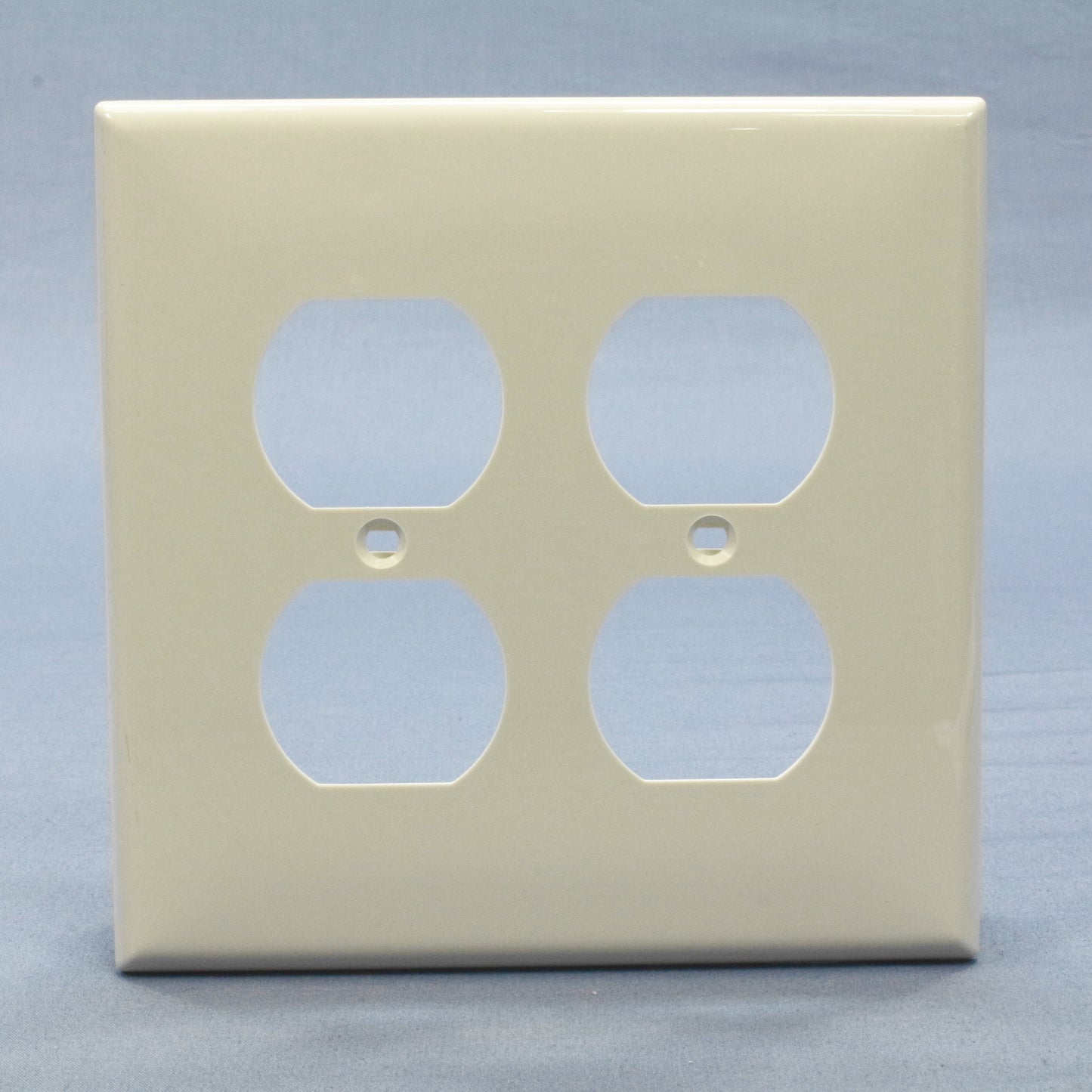 Leviton PJ82-T Light Almond 2-Gang Duplex Outlet Unbreakable Midway Wallplate