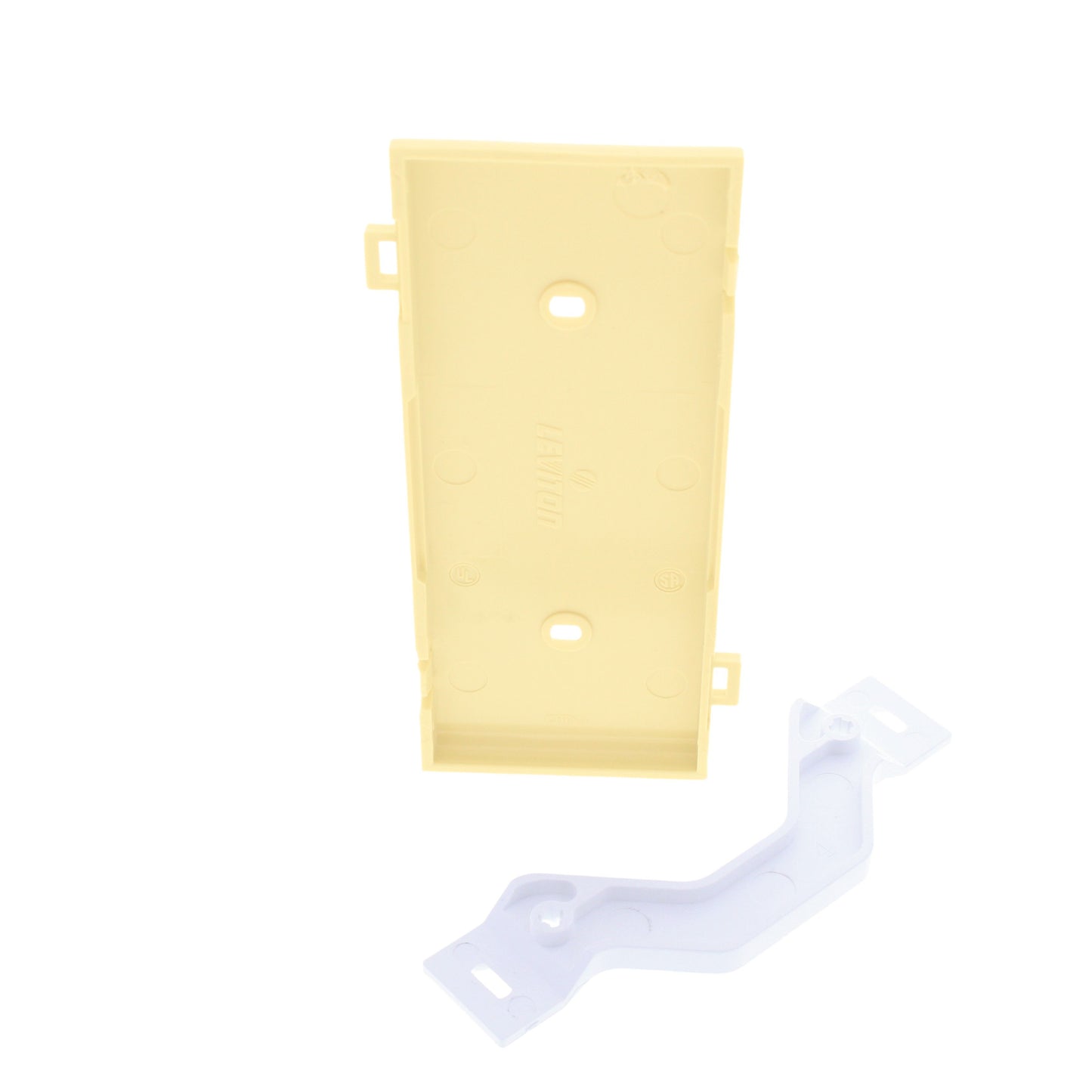 Leviton PSC14-I Ivory 1-Gang Blank Center Panel Sectional Cover Nylon Wallplate