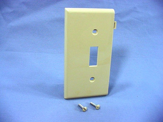 Leviton PSE1-I Ivory 1-Gang Toggle Unbreakable Nylon Sectional Wallplate Cover