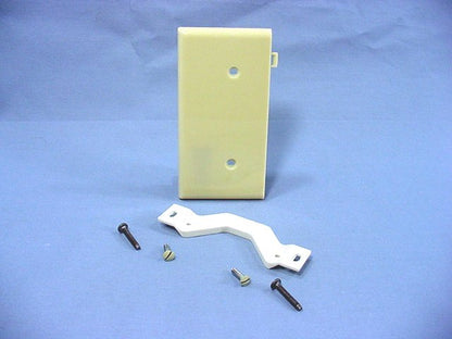 Leviton PSE14-I Ivory 1-Gang Blank Unbreakable Sectional Wallplate Strap Mount