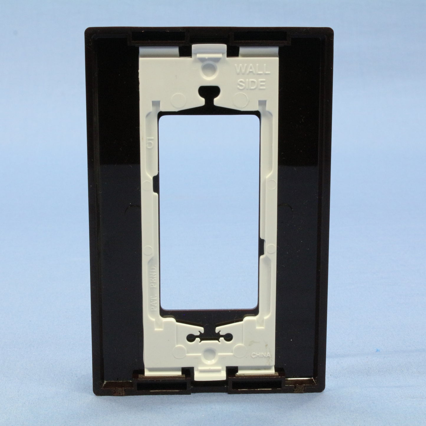 Leviton SJ26-S0 Brown 1-Gang Decora GFI Unbreakable Nylon Midway Screwless Cover