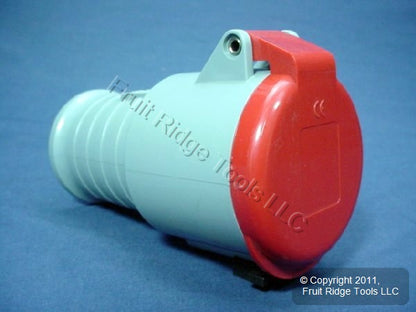 Leviton SP432C6 Pin & Sleeve Connector Splashproof Female Plug 32A 380/415V
