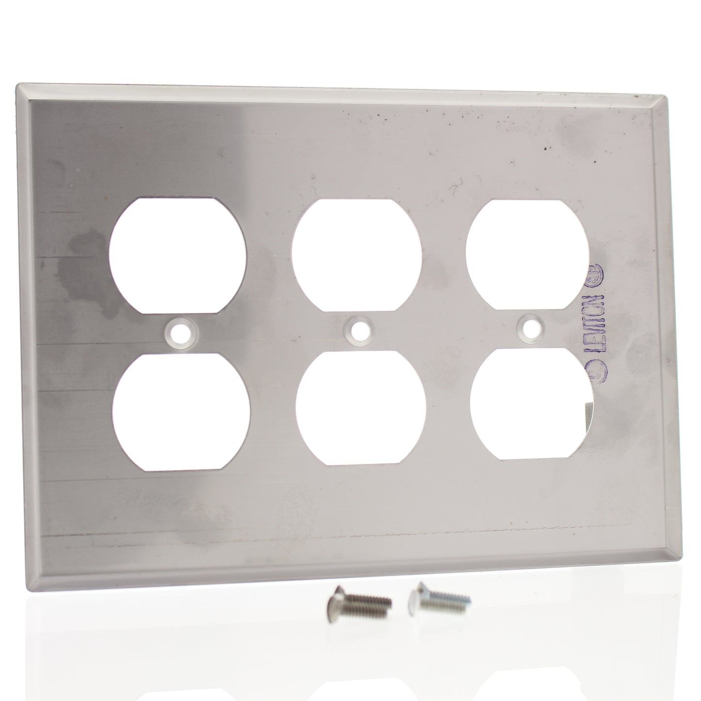 Leviton SSJ83-40 Stainless Steel 3-Gang Midway Receptacle Wallplate Non-Magnetic
