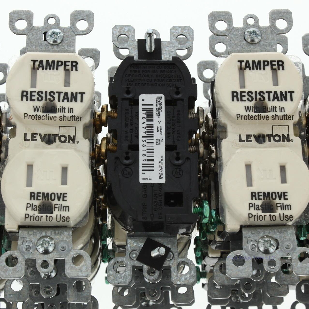 Leviton T5320-A Almond 15A Tamper Resistant Duplex Receptacle Outlet 5-15R 50pcs