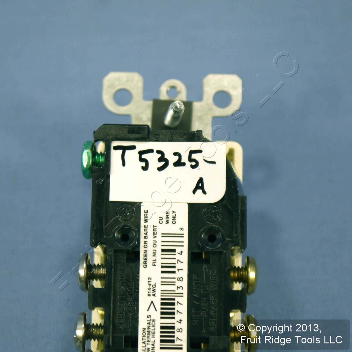 Leviton Almond Tamper Resistant Duplex Receptacle Outlet Nema 15A Bulk T5325-A