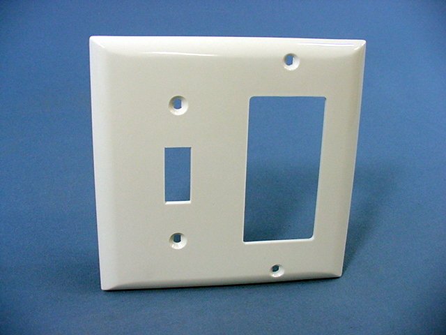 GE White 2-Gang Toggle Switch Decorator Unbreakable Wallplate w/o Screws 600pcs