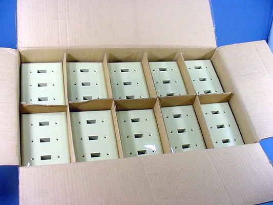 GE Ivory 3-Gang Toggle Unbreakable Nylon Wallplate Covers w/o Screw 600pc