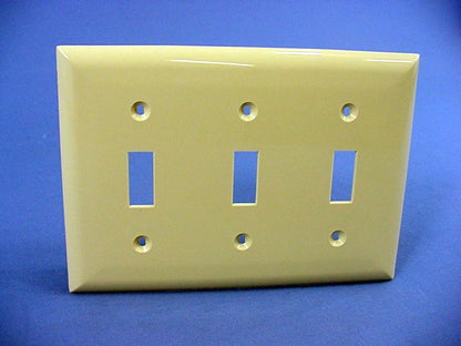 GE Ivory 3-Gang Toggle Unbreakable Nylon Wallplate Covers w/o Screw 600pc