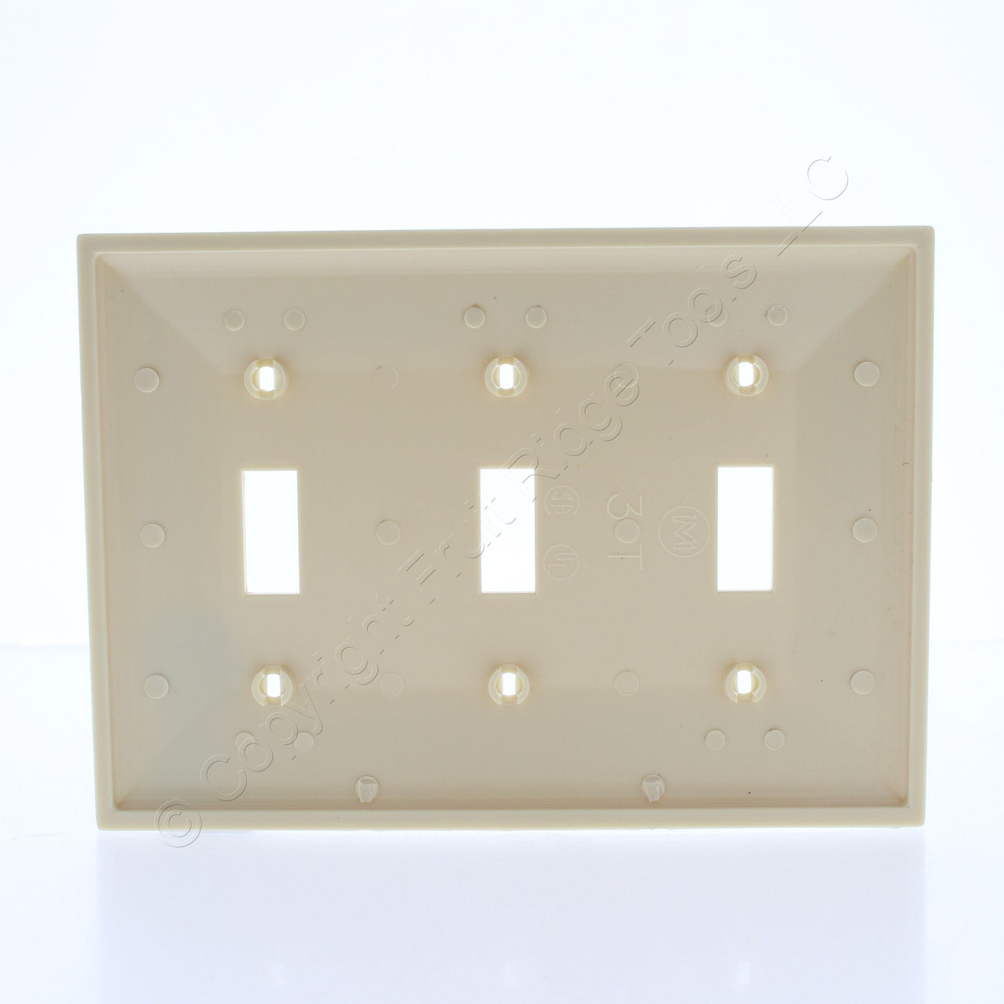 Mulberry 734073 Ivory 3-Gang Thermoplastic Unbreakable Standard Wallplate Cover