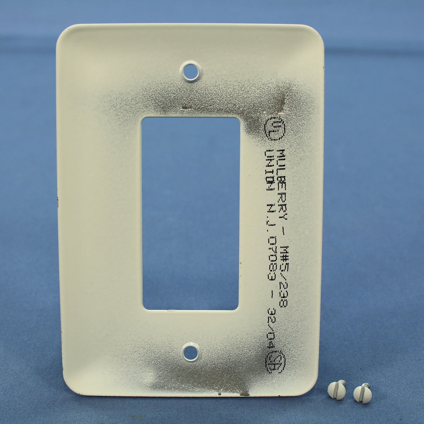 Mulberry 76761 White Metal 1G Maxi-Size Decorator GFCI Rocker Wallplate Cover