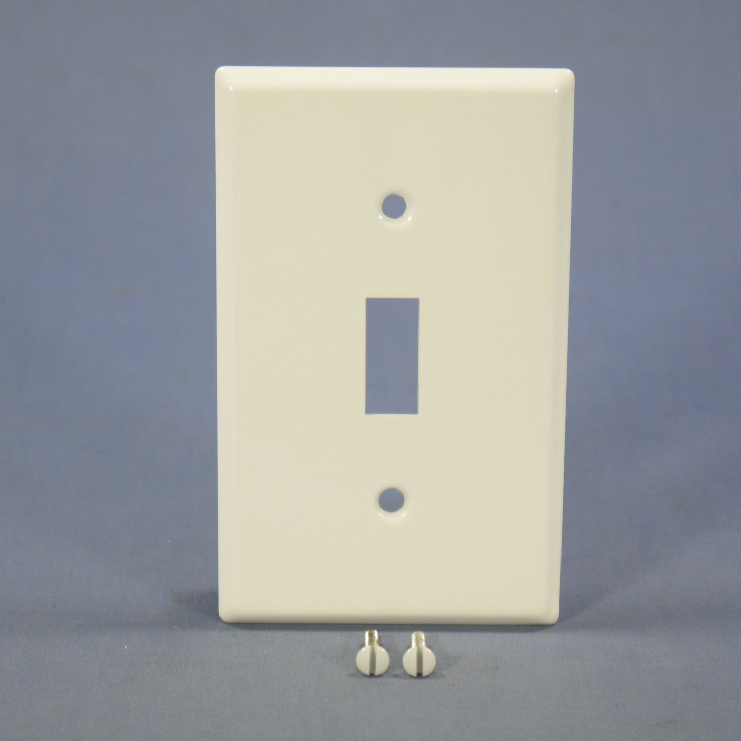 Mulberry 86071 White 1-Gang Toggle Switch Metal Princess Oversize Wallplate