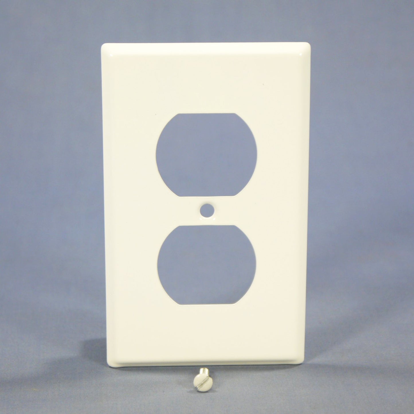 Mulberry White 1-Gang Painted Metal Duplex Receptacle Wallplate Outlet Cover