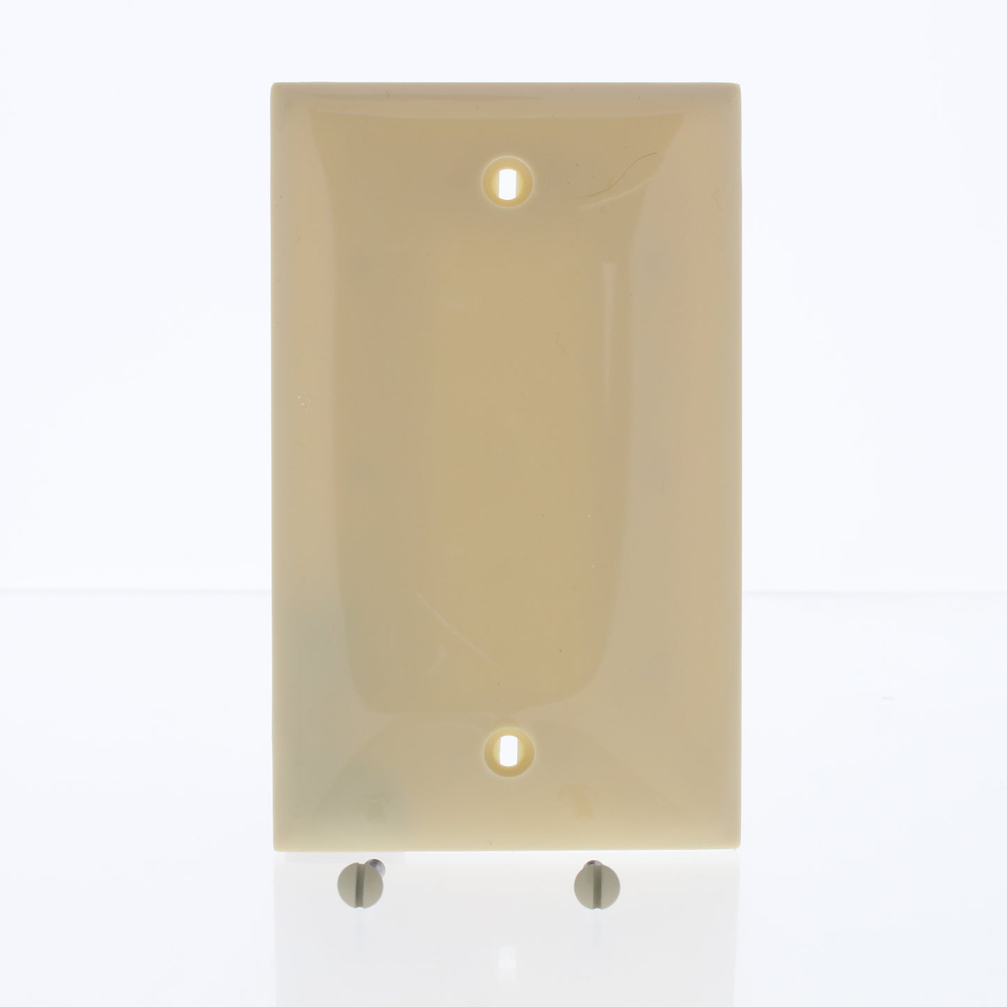 Mulberry 92151 Ivory 1-Gang Thermoplastic Unbreakable Standard Wallplate Cover