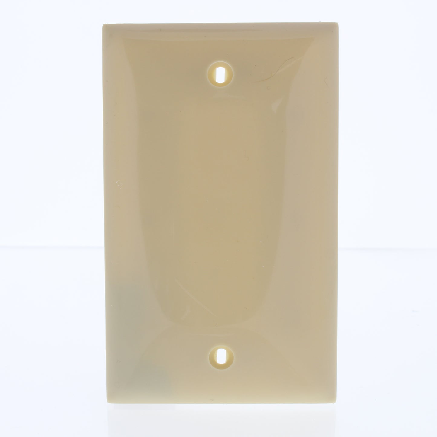 Mulberry 92151 Ivory 1-Gang Thermoplastic Unbreakable Standard Wallplate Cover