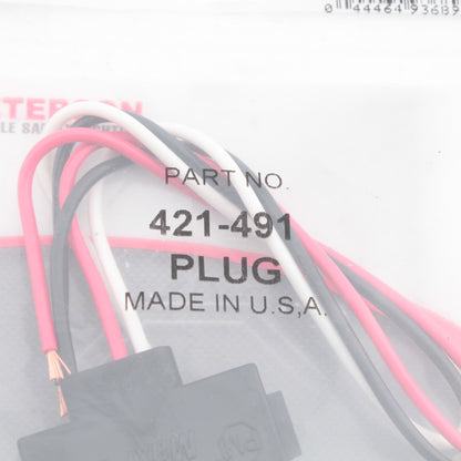 Peterson 421491 3-Wire 90? Plug for Double Contact Incandescent Lamps