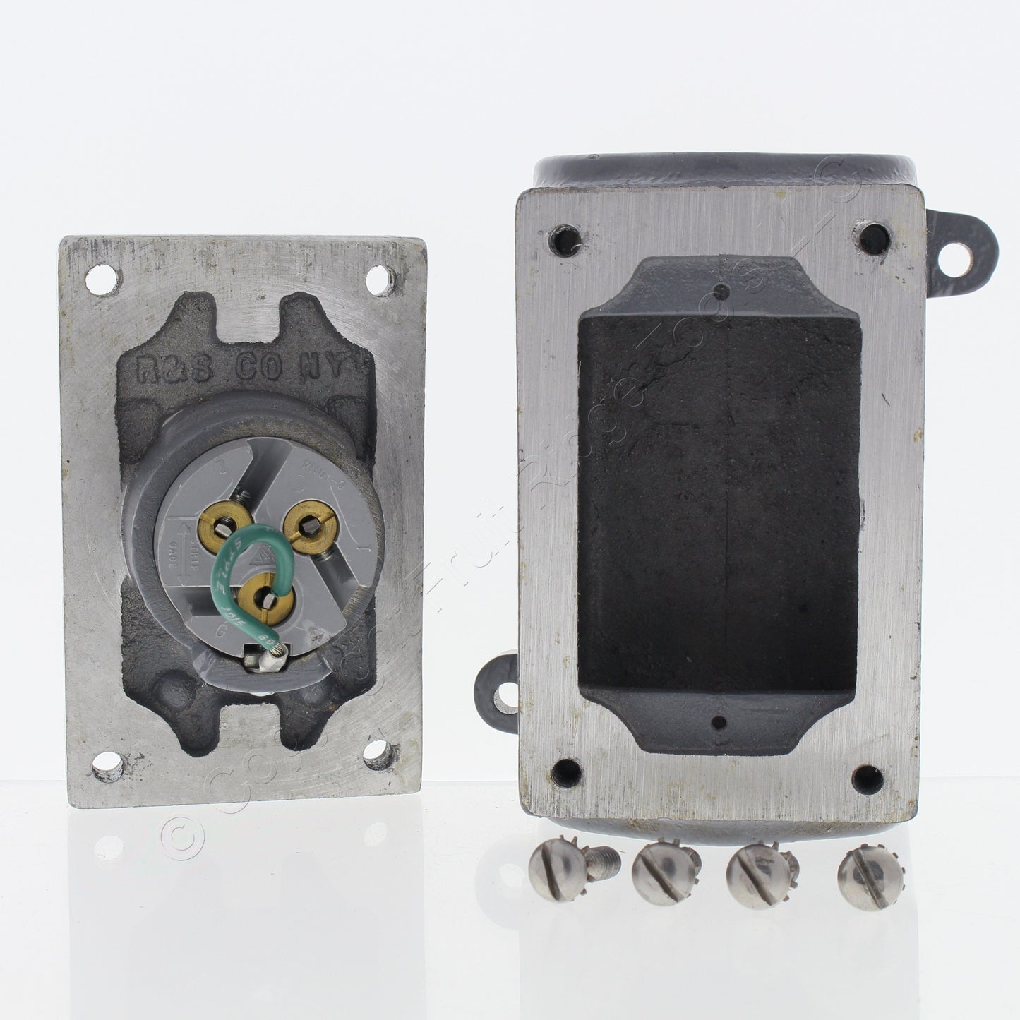 Russellstoll X.P. Receptacle 2W3P 20AMP. 125-250VAC 4462