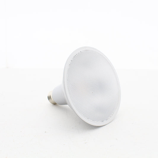 Satco S29453 15 Watt PAR38 LED 4000K 60 Degree Beam Angle Medium Base 120 Volt
