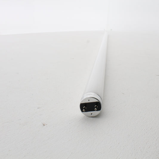 24-Pack Satco S29976 LED T8 15W Medium BiPin 3500K 2100 Lumens Ballast DepEndent