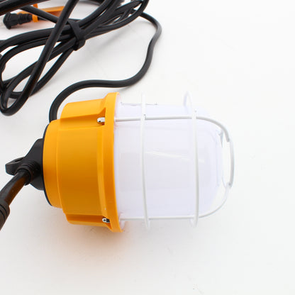 Satco S8976 100 W LED String Light 5000K 5 Interconnected Lamps cord and plug