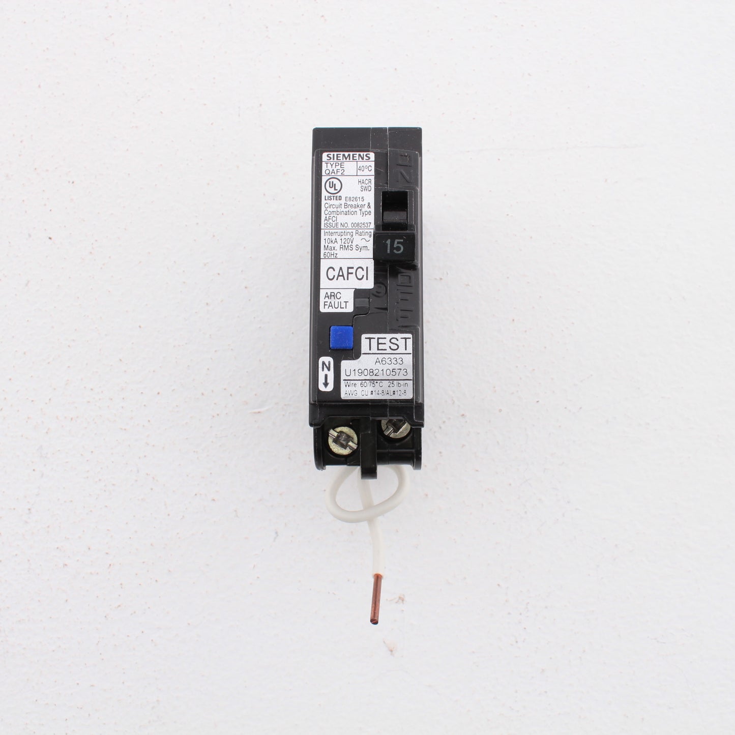 Siemens Combination Type Arc Fault 15A Circuit Interrupter Wireguide 120V