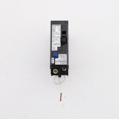 Siemens Combination Type Arc Fault 15A Circuit Interrupter Wireguide 120V