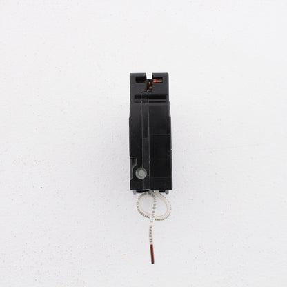 Siemens Combination Type Arc Fault 15A Circuit Interrupter Wireguide 120V
