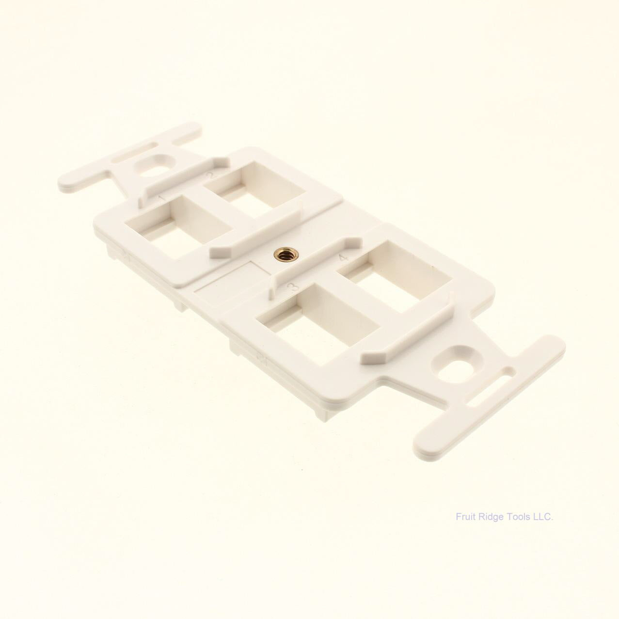 SignaMax 4-Port 106 Type Keystone 106A-4-WH