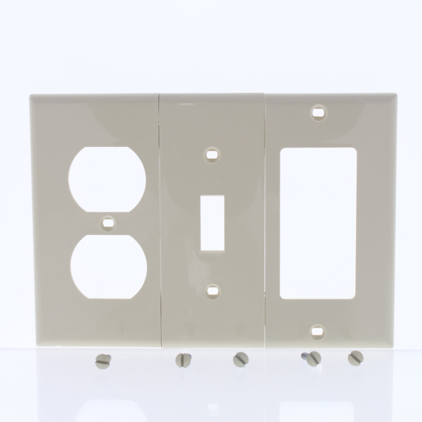 Leviton Customizable Sectional Wallplate Assortment E432IS32277N