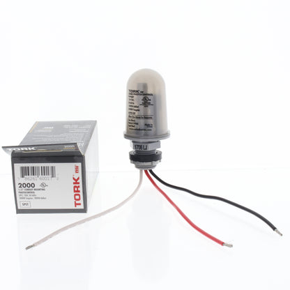 Tork 2000 SPST 2000W Photocontrol 1/2" Conduit Mounting 120V 50/60Hz Tungsten